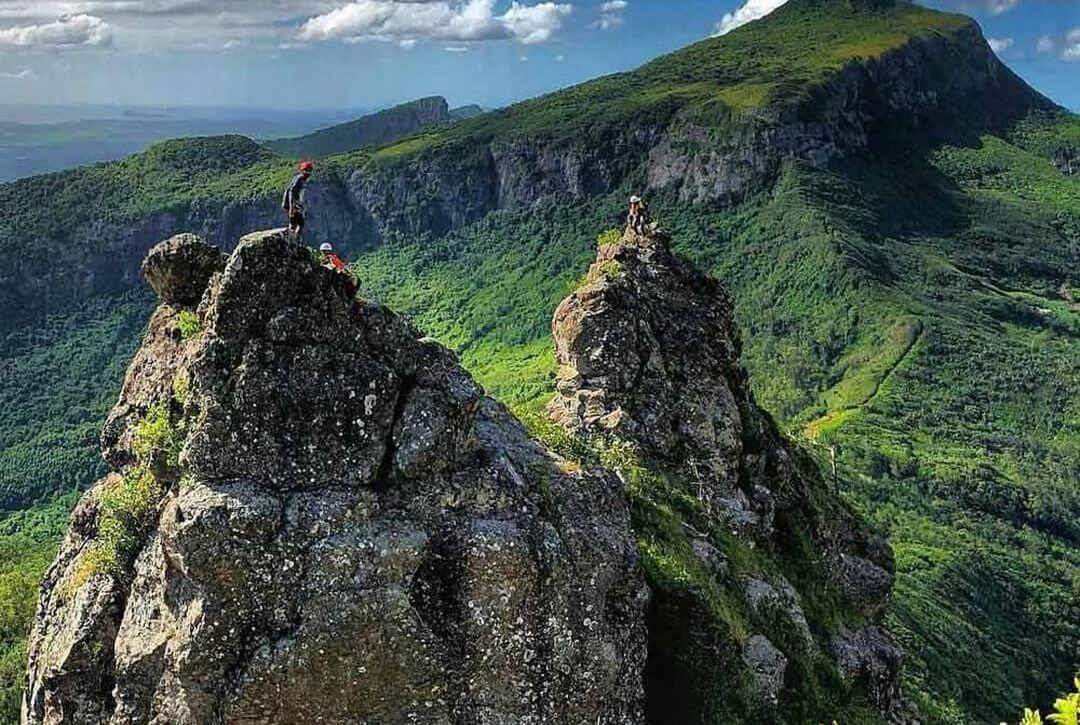hiking le pouce