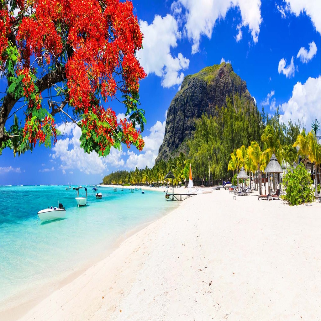 Le Morne Beach